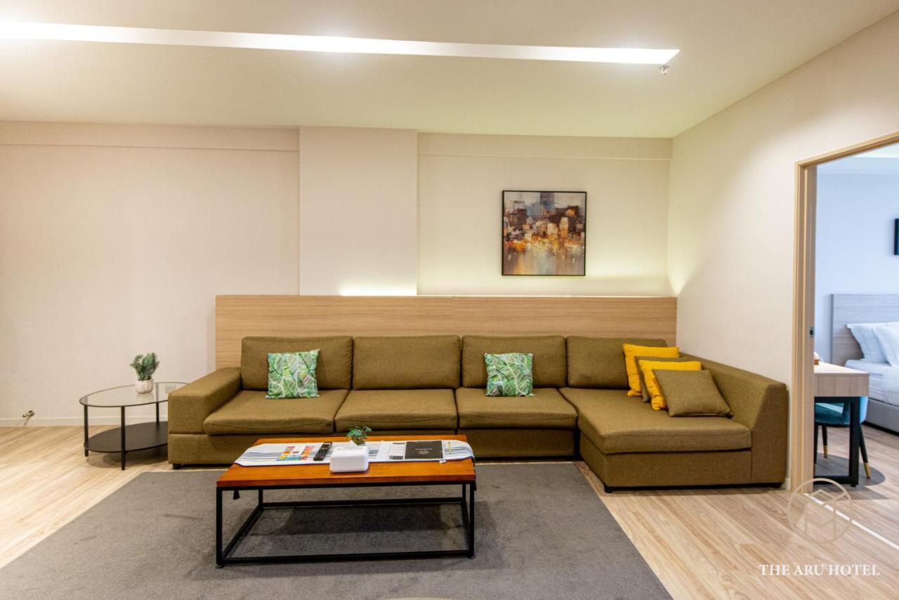 The Aru Hotel At Aru Suites コタキナバル エクステリア 写真
