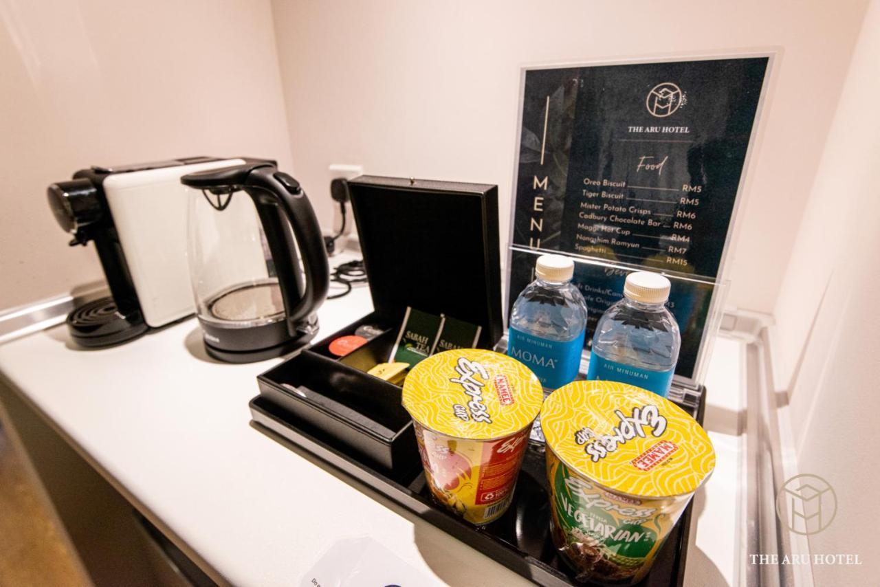 The Aru Hotel At Aru Suites コタキナバル エクステリア 写真