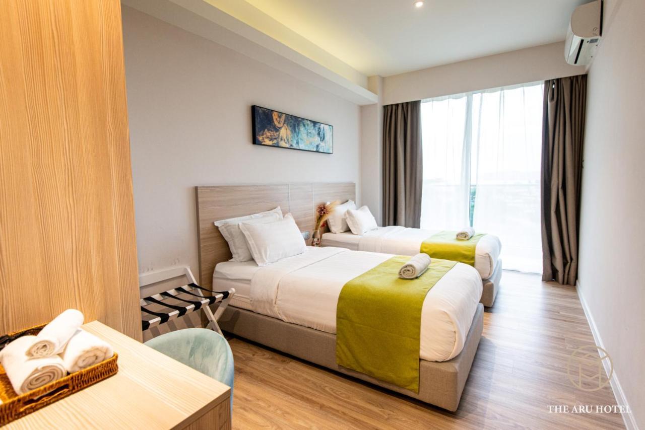 The Aru Hotel At Aru Suites コタキナバル エクステリア 写真