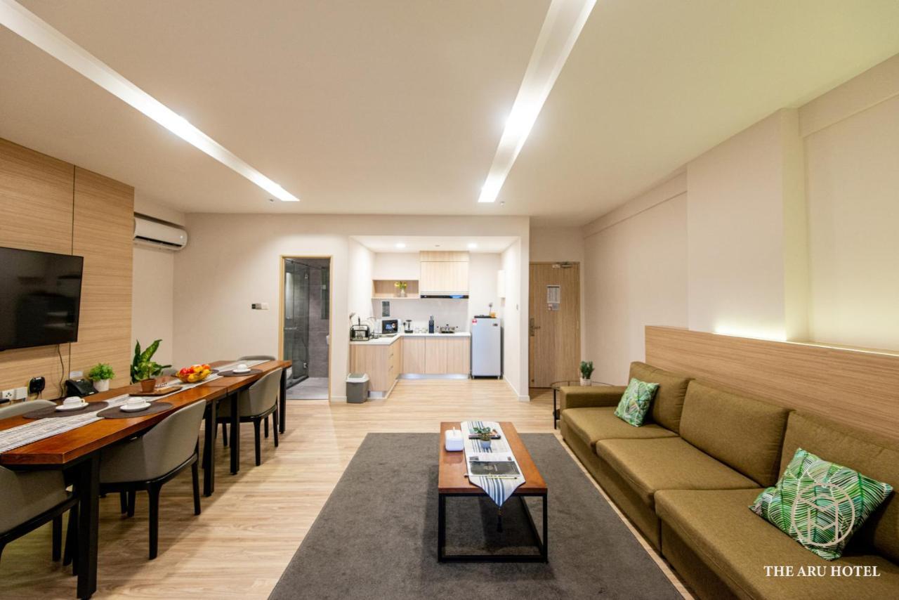 The Aru Hotel At Aru Suites コタキナバル エクステリア 写真