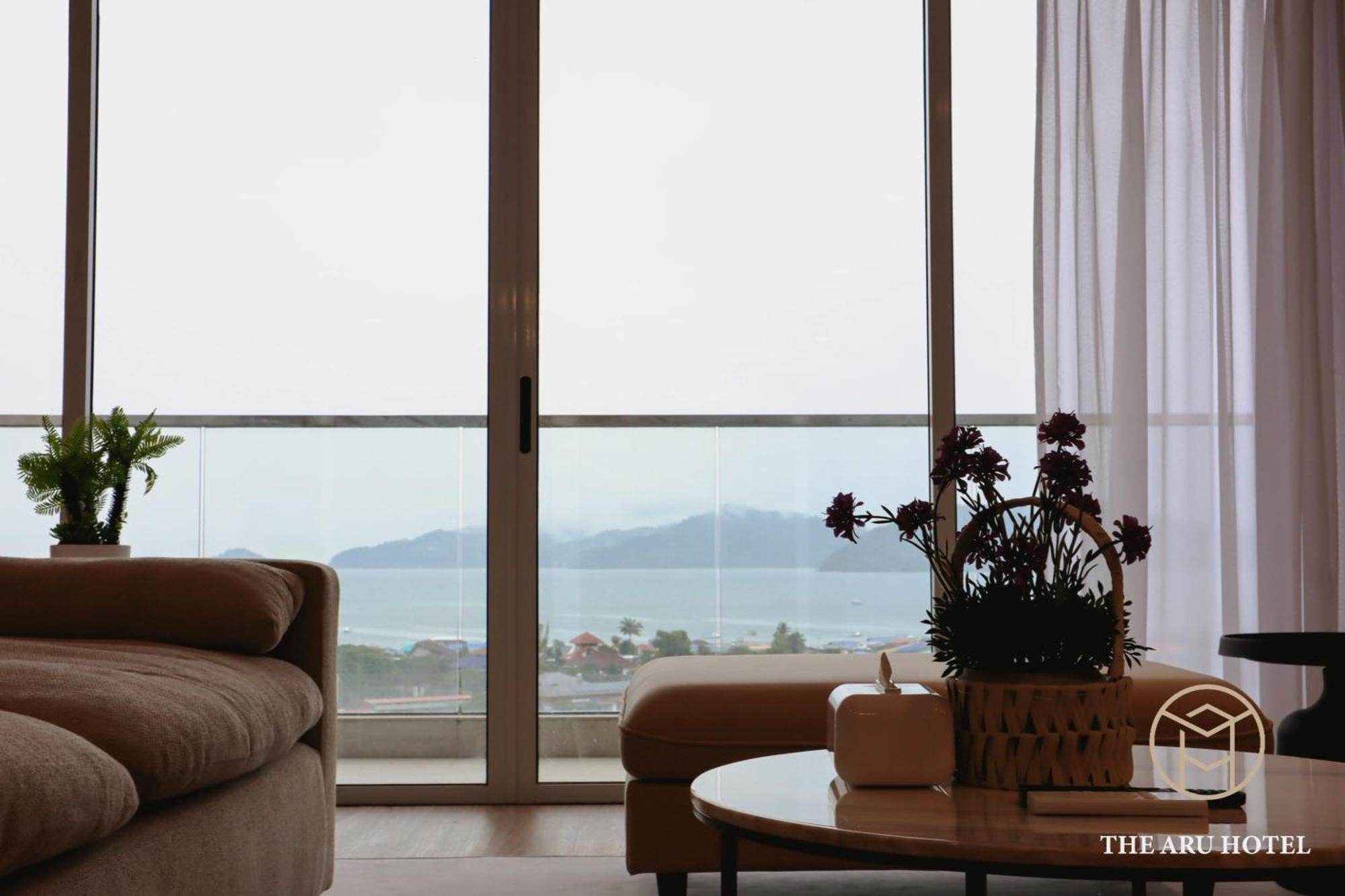 The Aru Hotel At Aru Suites コタキナバル エクステリア 写真